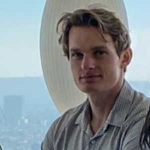 Meet your Posher, Griffin